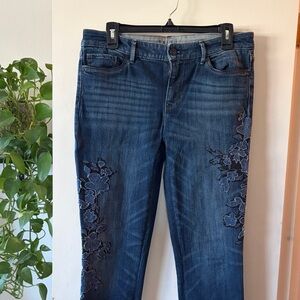 Elegant Floral Embroidered Straight Leg Jeans